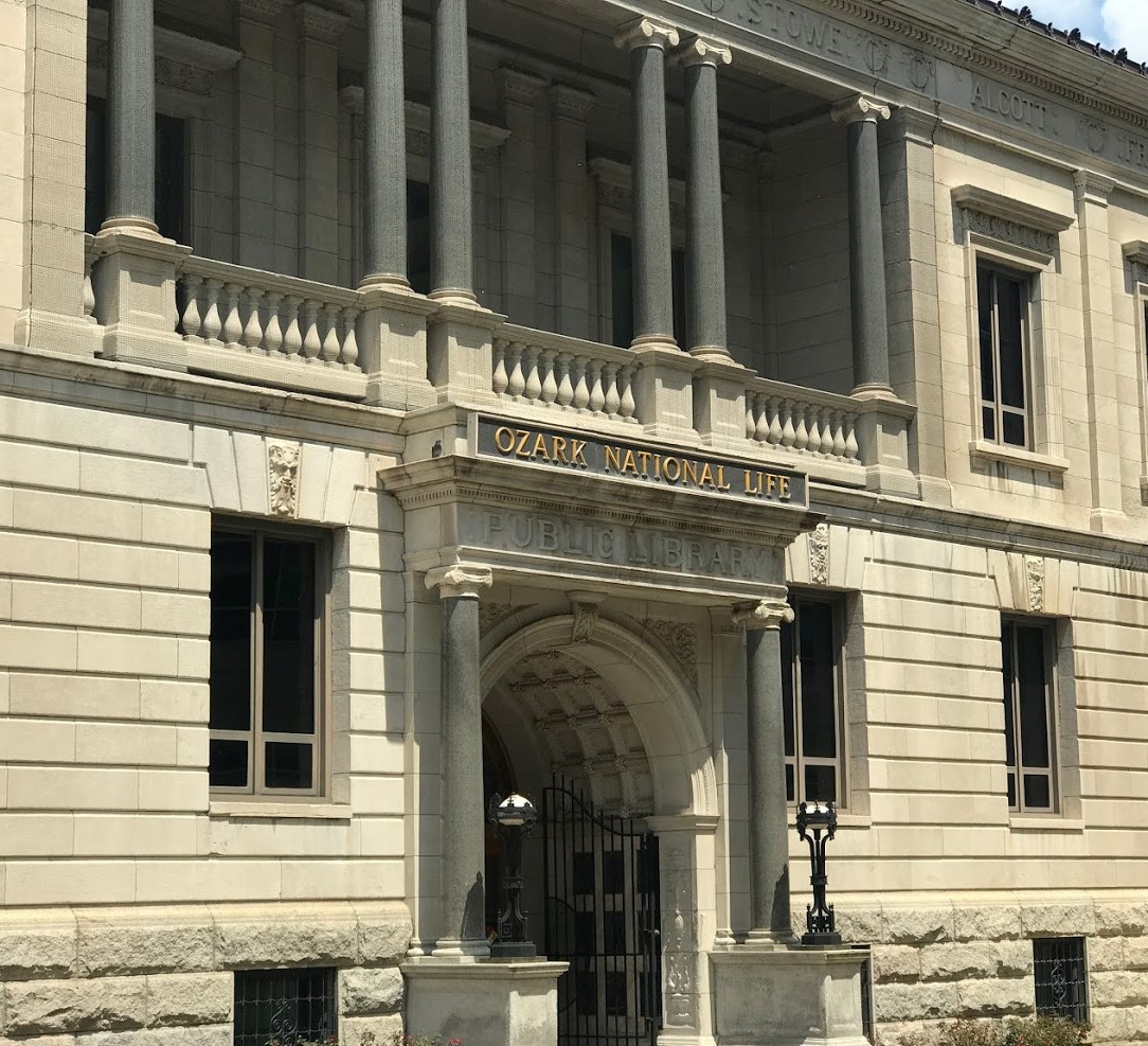 The front of the Ozark National Life building